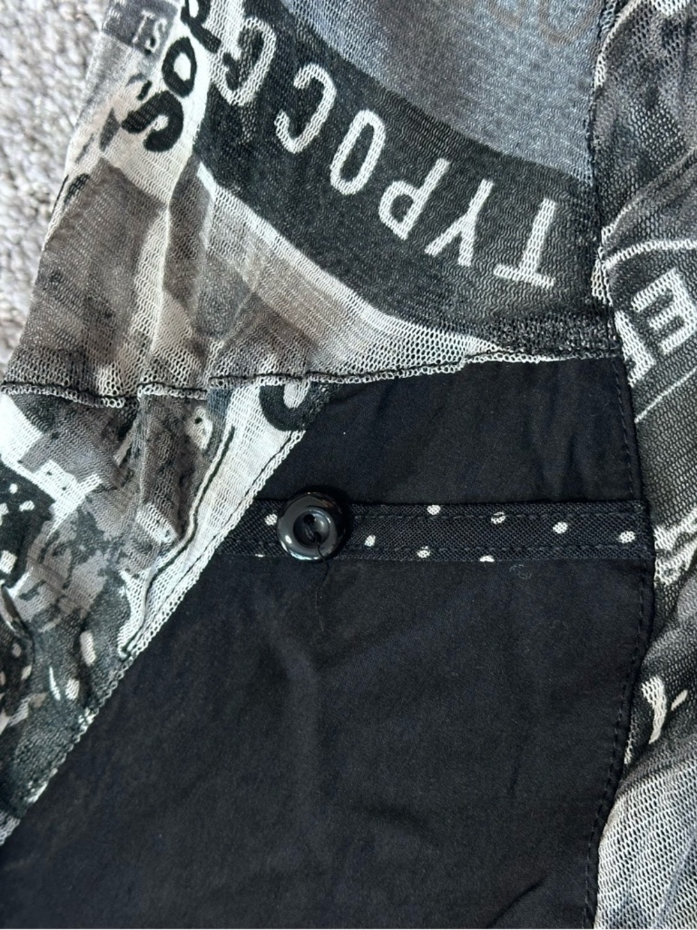 Black Gray Printed Open Front Cardigan Women’s Small Draped Lightweight Y2K - Picture 9 of 11